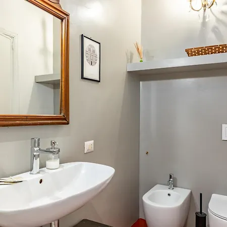 Guesthost - Elegant Near Castello Ursino Daire Katanya